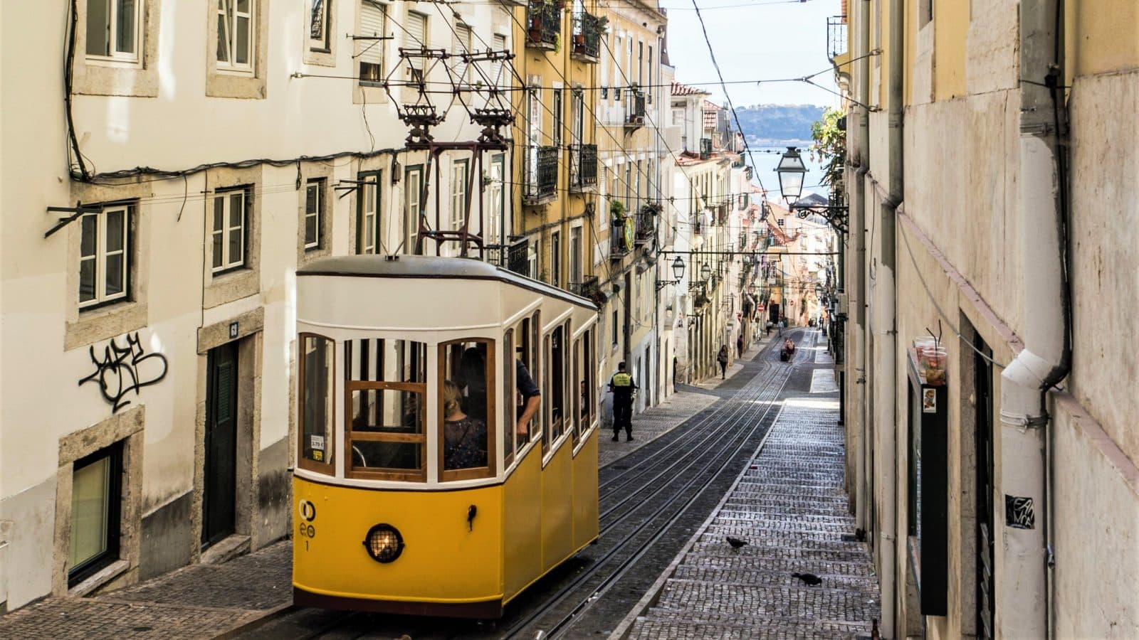 Lissabon 1 1600x900
