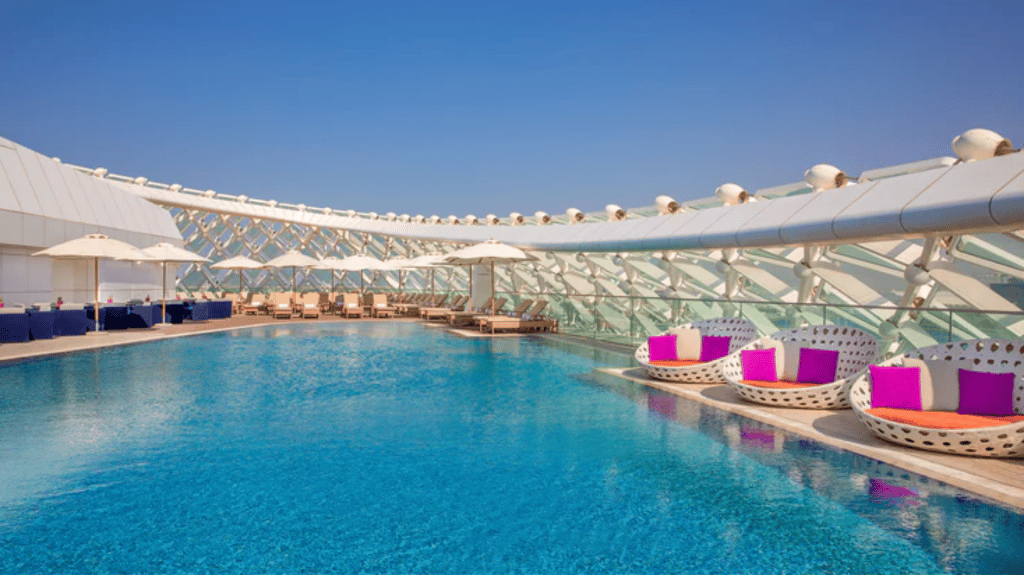 W Abu Dhabi Pool Wellness