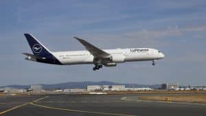 Ankunft Erster Boeing 787 Dreamliner Lufthansa In Frankfurt Kennung D ABPA