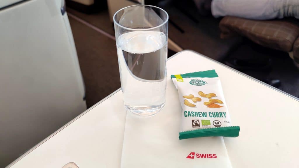 Swiss Business Class Airbus A330 Nuesse