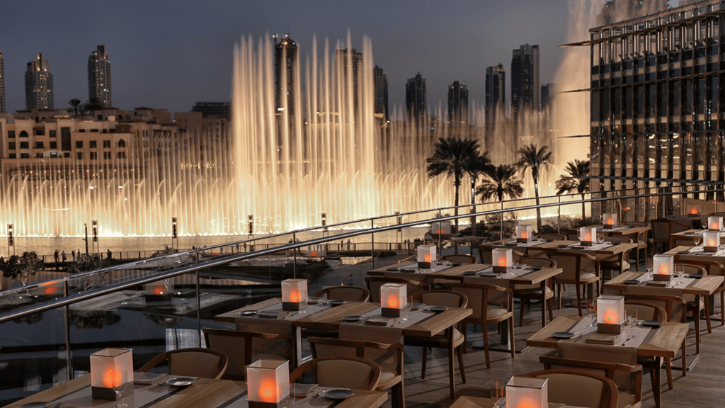 Armani Hotel Dubai Restaurant Mediterraneo Terrasse Dinner