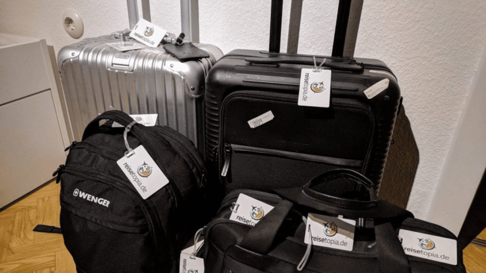 Was Darf Alles In Den Koffer Beim Fliegen reisetopia.de