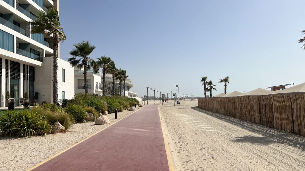 Mandarin Oriental Jumeira Dubai Strand Weg