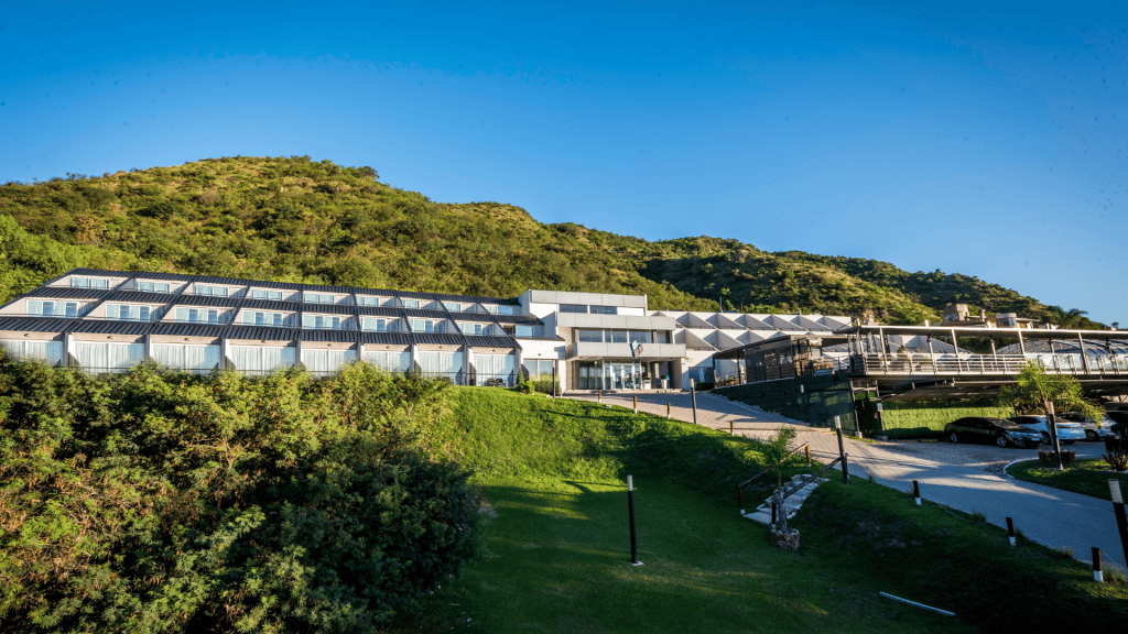 Pinares Panorama Suites Spa And Convention Center Argentinien Preferred Hotel