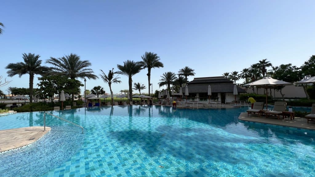 The Ritz Carlton Dubai Pool 12