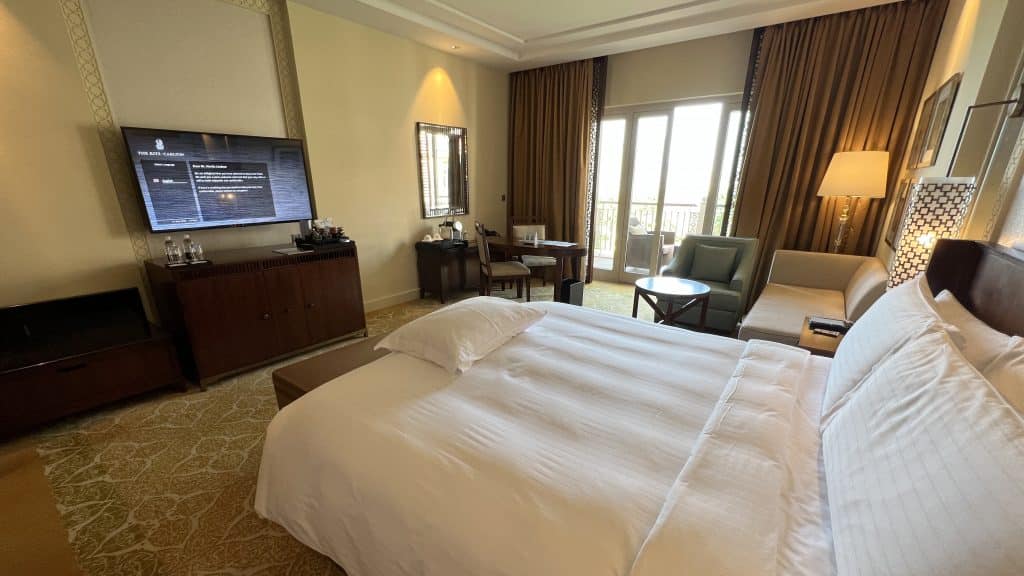 The Ritz Carlton Dubai Zimmer 5