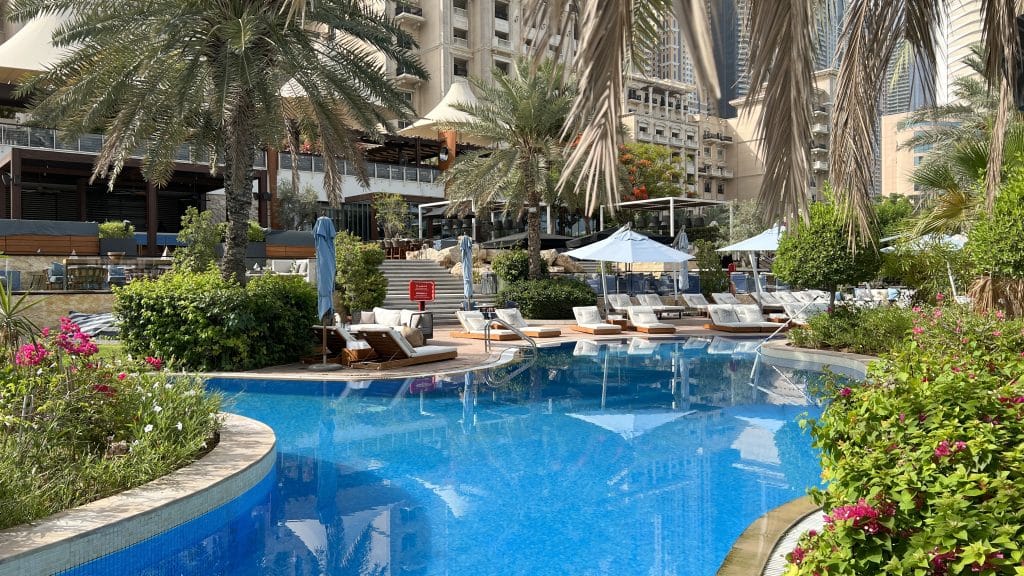 Westin Dubai Mina Seyahi Pool 8