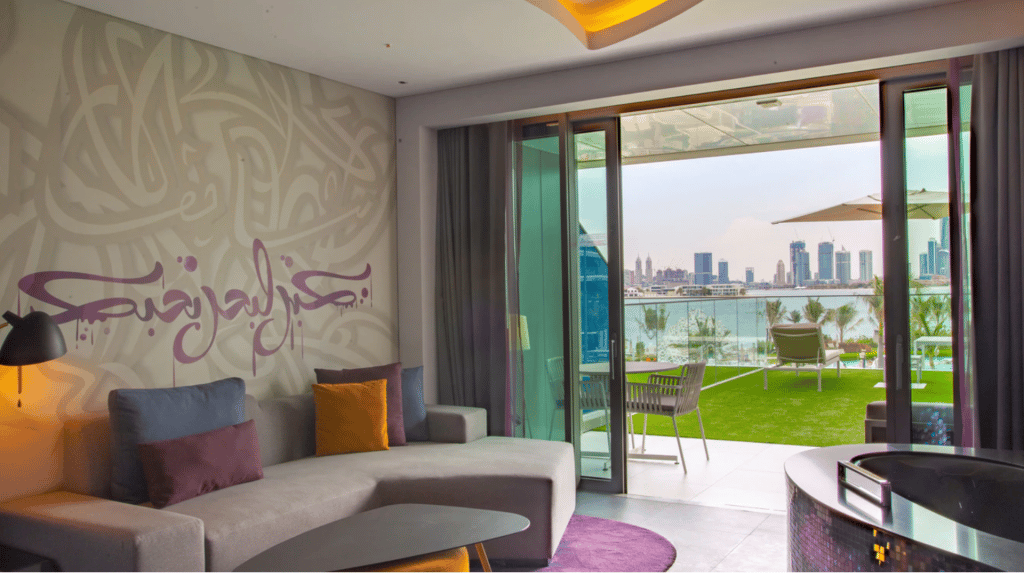 W Dubai The Palm Spectacular Terrace Zimmer