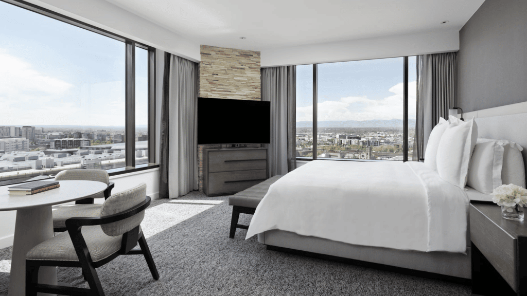 Four Seasons Hotel Denver Zimmer