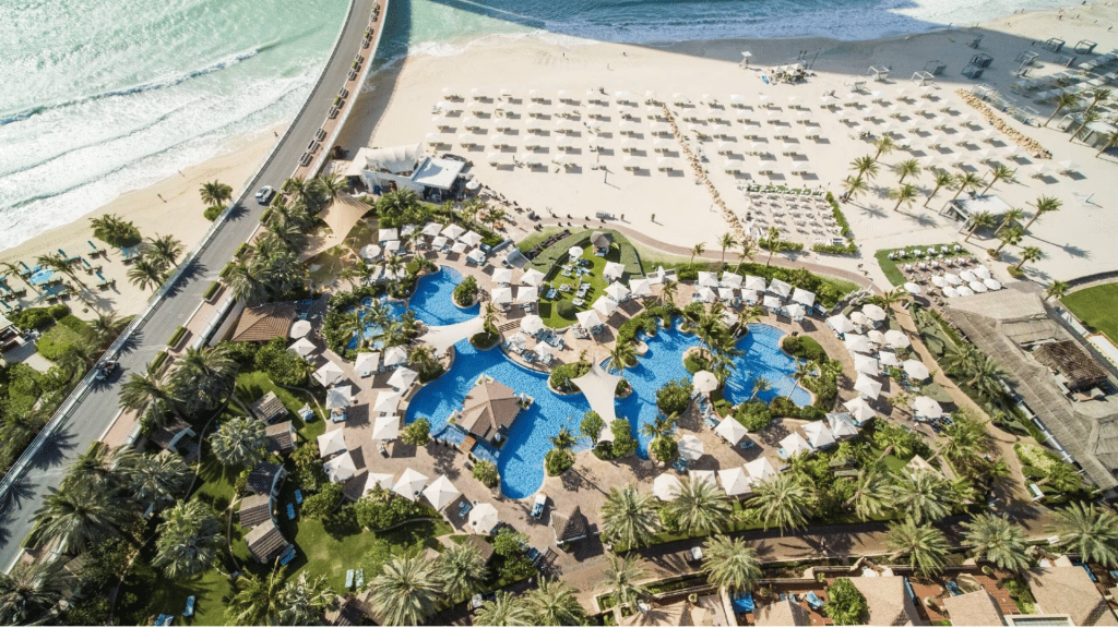 Jumeirah Beach Hotel Dubai Strand