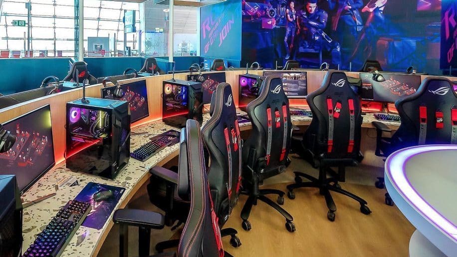 Game Space Gaming Lounge Flughafen Dubai