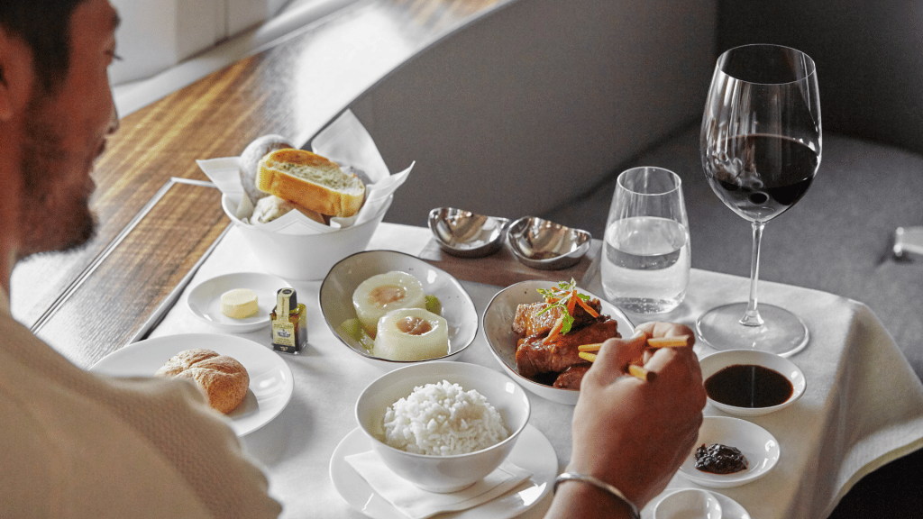 Cathay Pacific First Class Essen