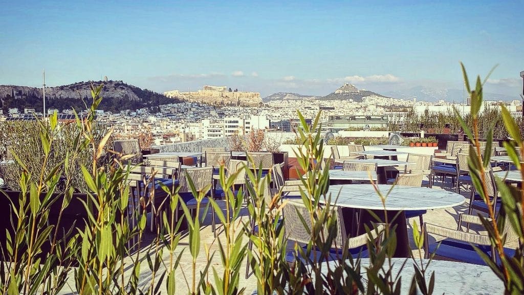 Ausblick über Athen und Akropolis vom Grand Hyatt Athens