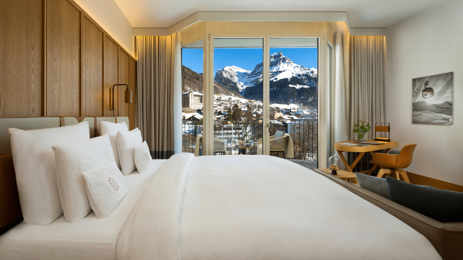 Kempinski Palace Engelberg Premier Zimmer Kurpark