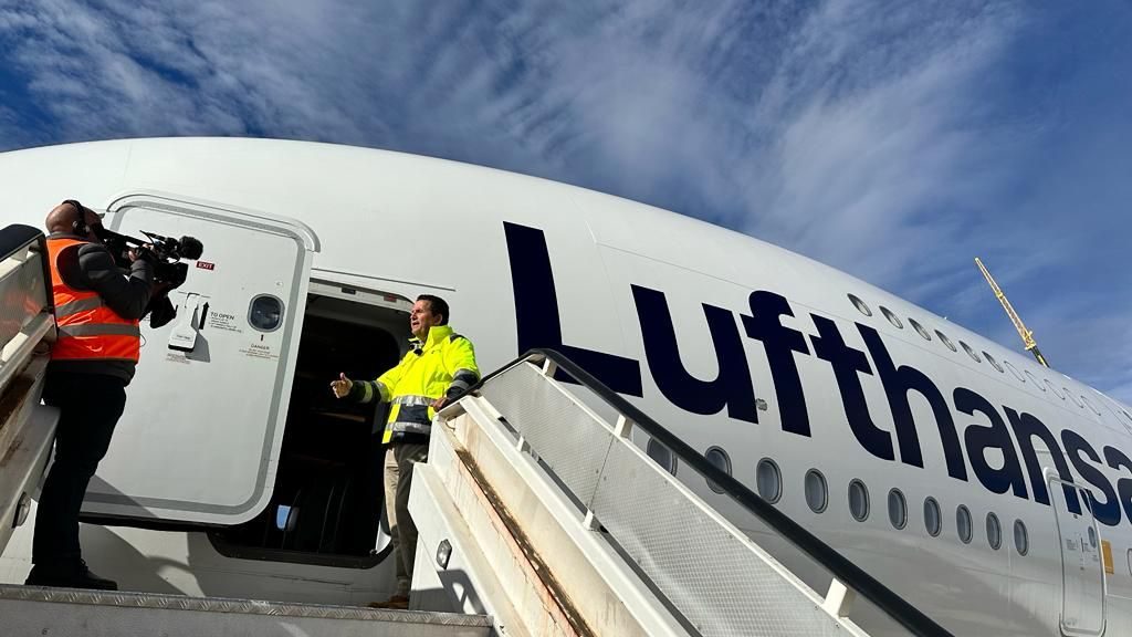 Lufthansa Airbus A380 D-AIMK Rueckkehr Frankfurt 2022