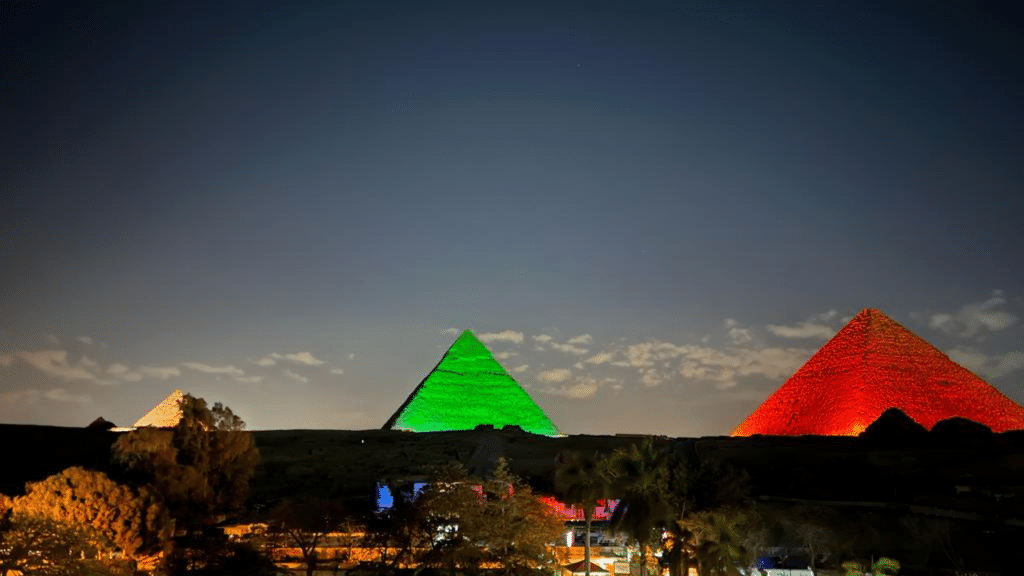 Pyramiden Beleuchtet
