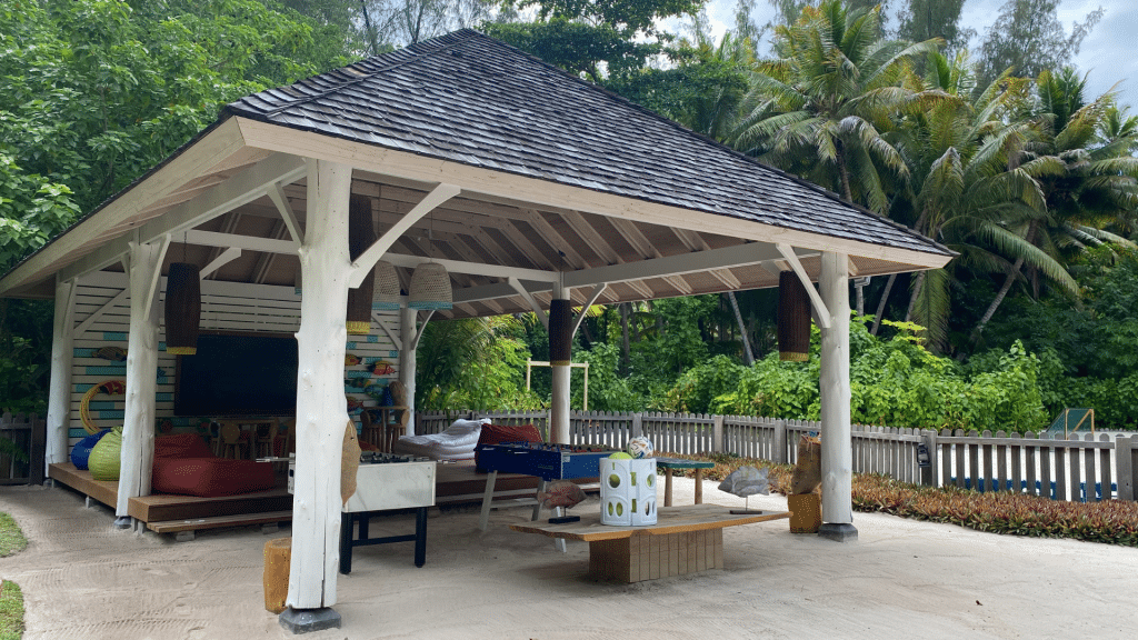 Four Seasons Resort Seychelles At Desroches Island Strand Kids Club