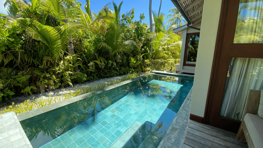 Four Seasons Resort Seychelles At Desroches Island Zimmer Terrasse Pool 