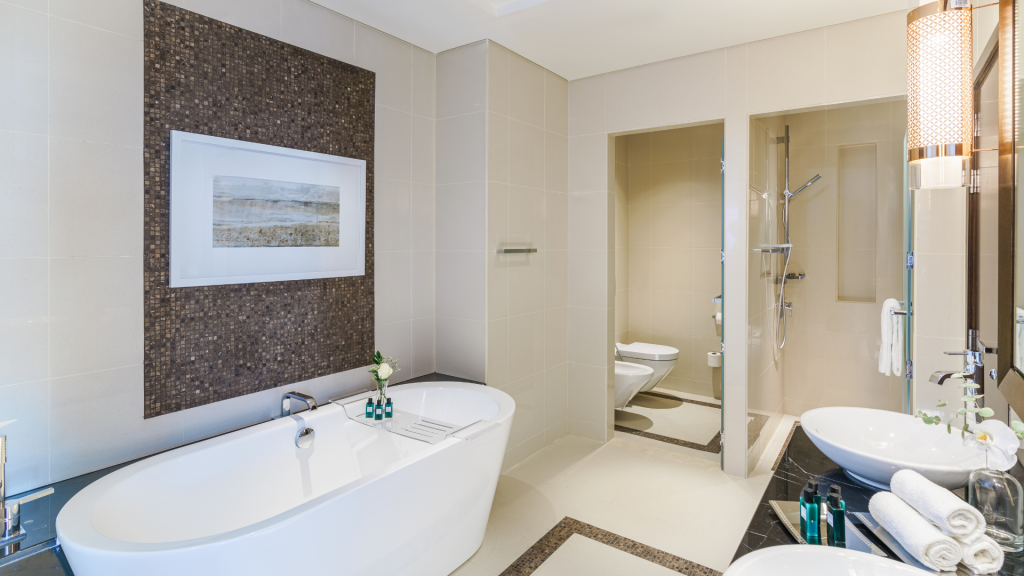 Rixos Marina Abu Dhabi Senior Suite Badezimmer