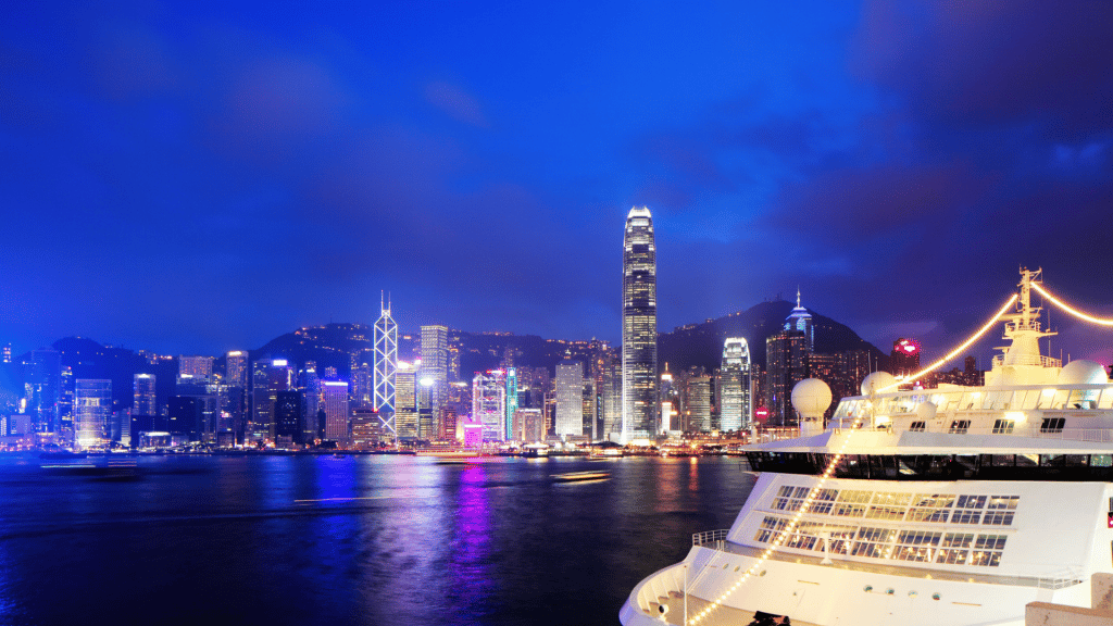 Cruise Hongkong