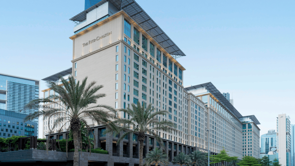Ritz Carlton Dubai International Financial Centre Aussenansicht