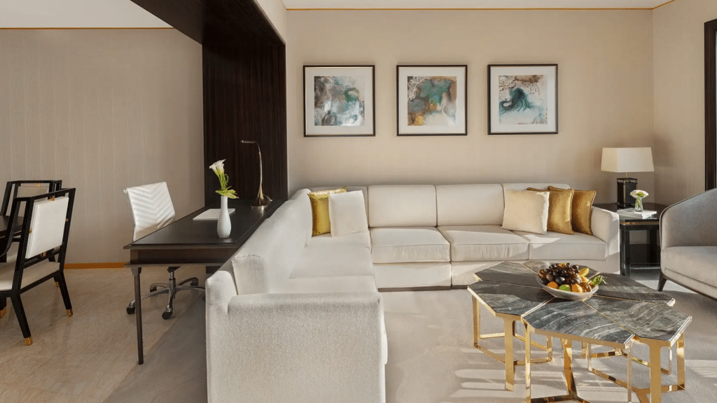 Shangri La Dubai Suite Wohnzimme