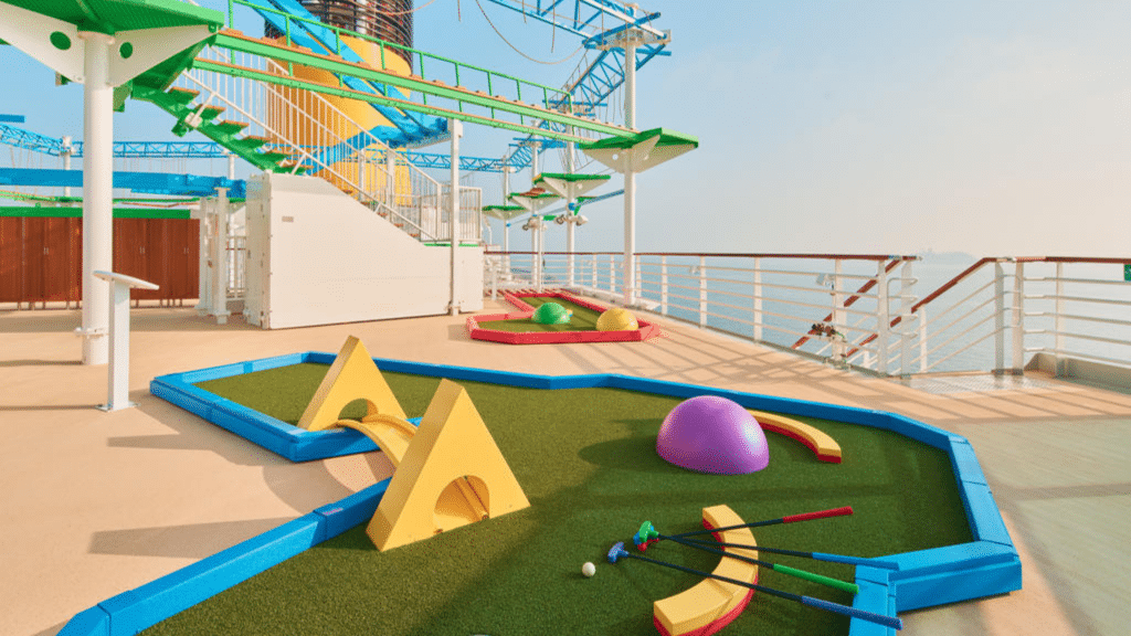Costa Cruises Minigolfen
