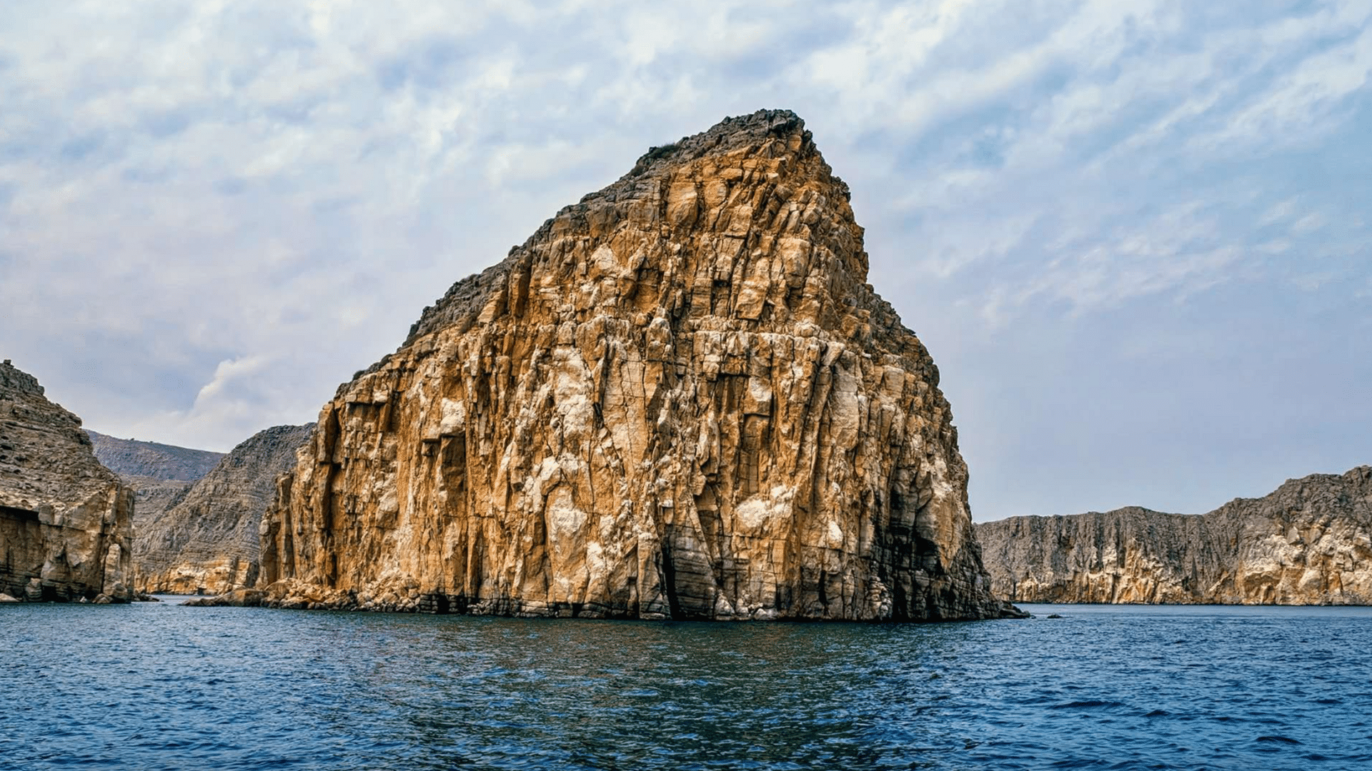 AIDAbella Route Khasab, Oman