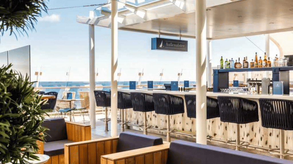 Bar Außenalster Mein Schiff 2