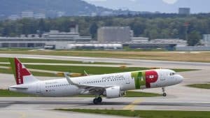 Flugzeug Tap Portugal A321 Zurich.jpg