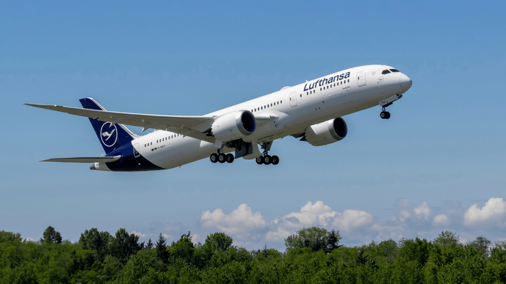 Lufthansa Boeing 787 9