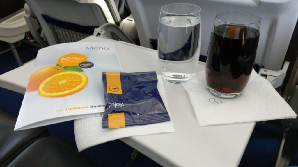 Lufthansa Business Class Mittelstrecke Getraenke