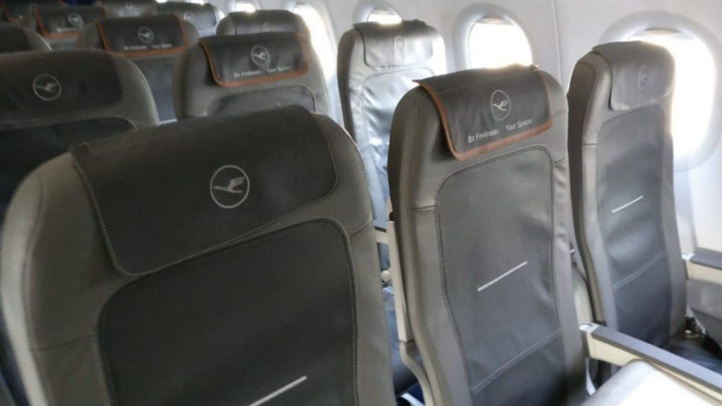 Lufthansa Business Class Mittelstrecke Sitz 3