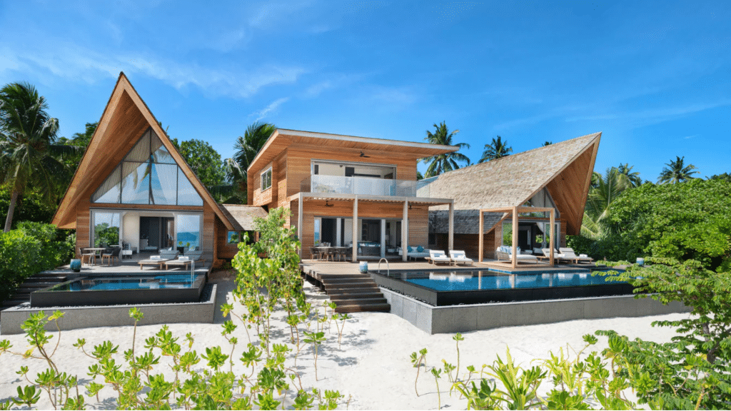 Marriott St. Regis Malediven Caroline Astor Estate Villa Ansicht Strand