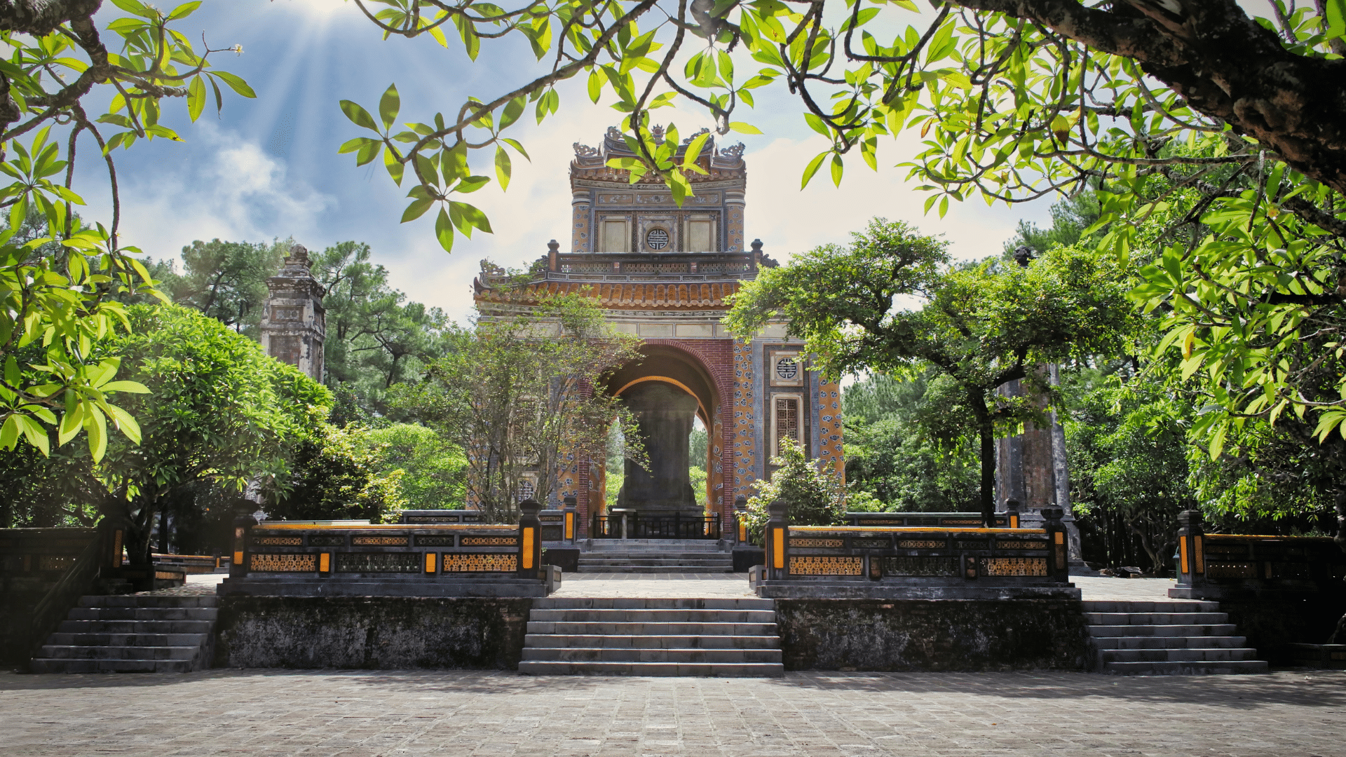 Hue Kaiserstadt Vietnam, Tempel