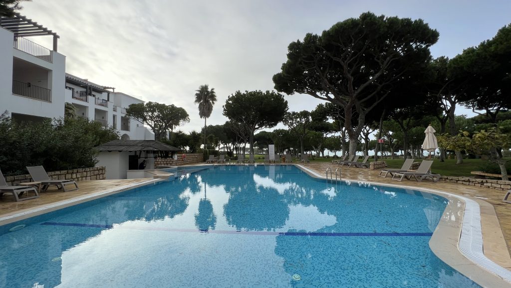 Pine Cliffs Resort Algarve Pool