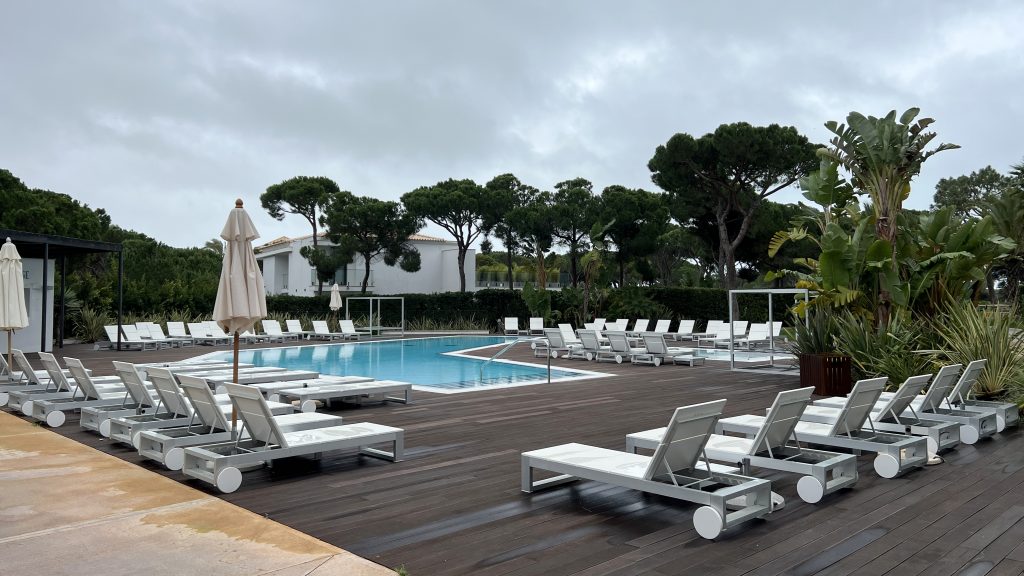 Pine Cliffs Resort Algarve Pool Suites