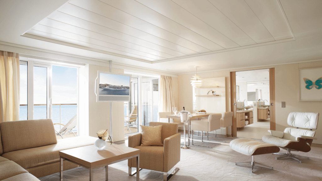 Ms Europa 2 Owner Suite