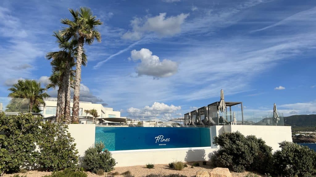 7Pines Resort Ibiza Infinity Pool 3