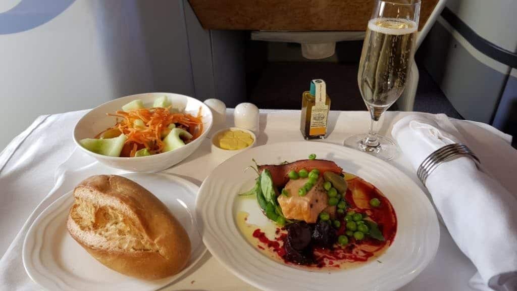 Emirates Business Class Airbus A380 Vorspeise 