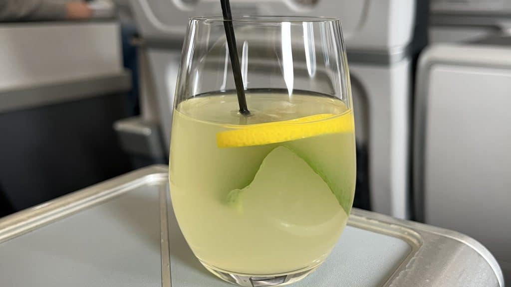 Lemon Mint Welcome Drink Turkish Airlines Business Class A321neo