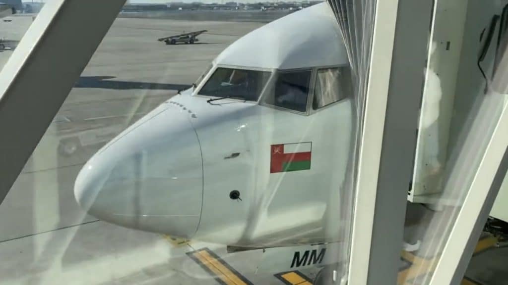 Oman Air Boeing 737 MAX 8 Flughafen Dubai DXB