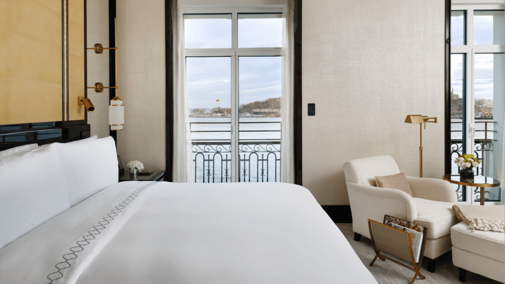 Peninsula Istanbul Executive Bosporus Suite Schlafzimmer