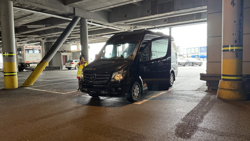 Swiss First Class Boeing 777 Transfer