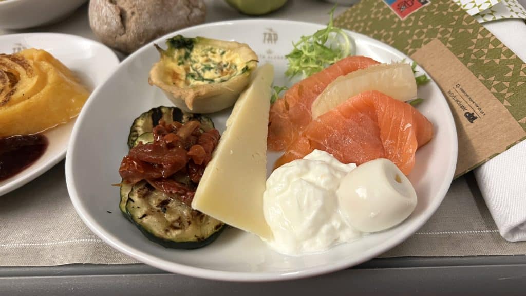 TAP Portugal Express Business Class Abendessen 2