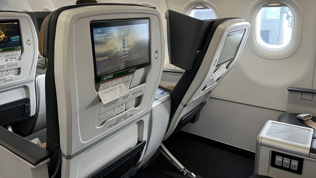 Turkish Airlines Business Class Airbus A321neo 2