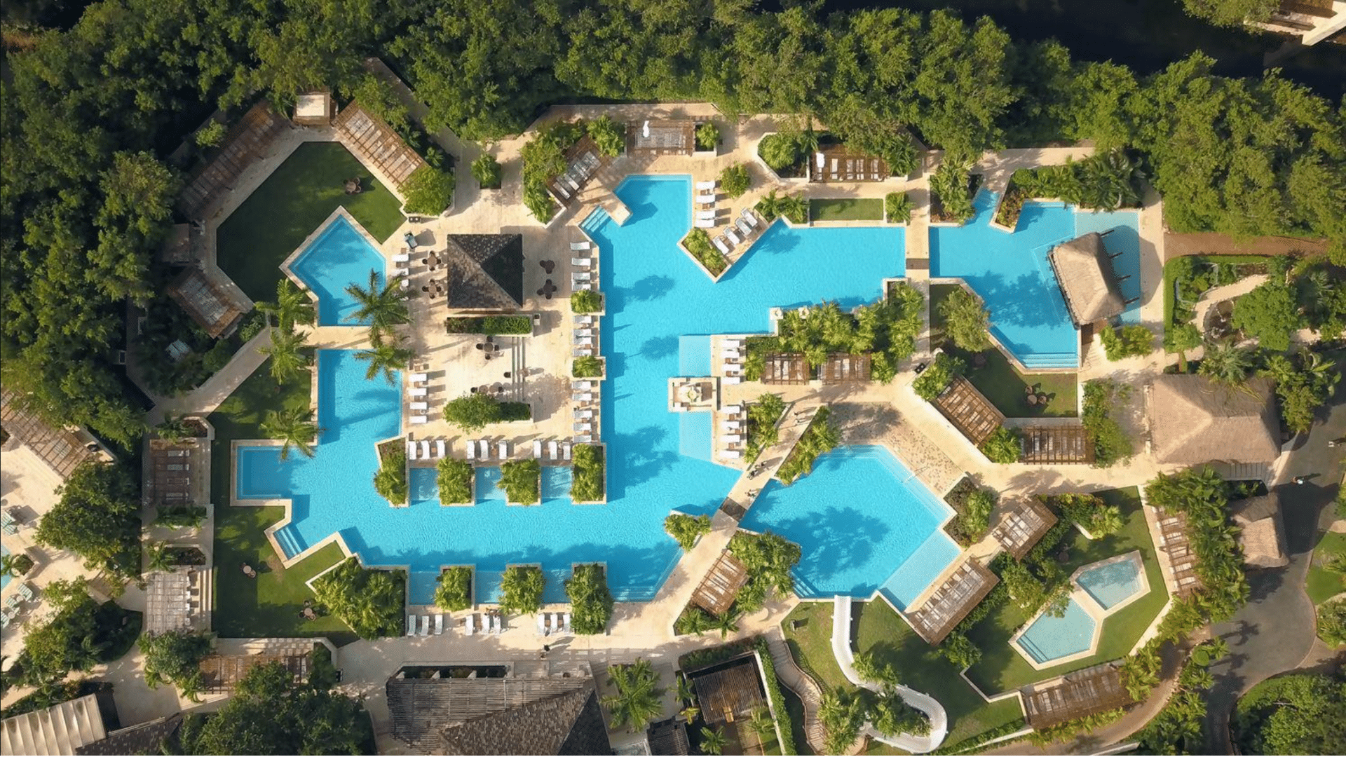 Fairmont Mayakoba Pool