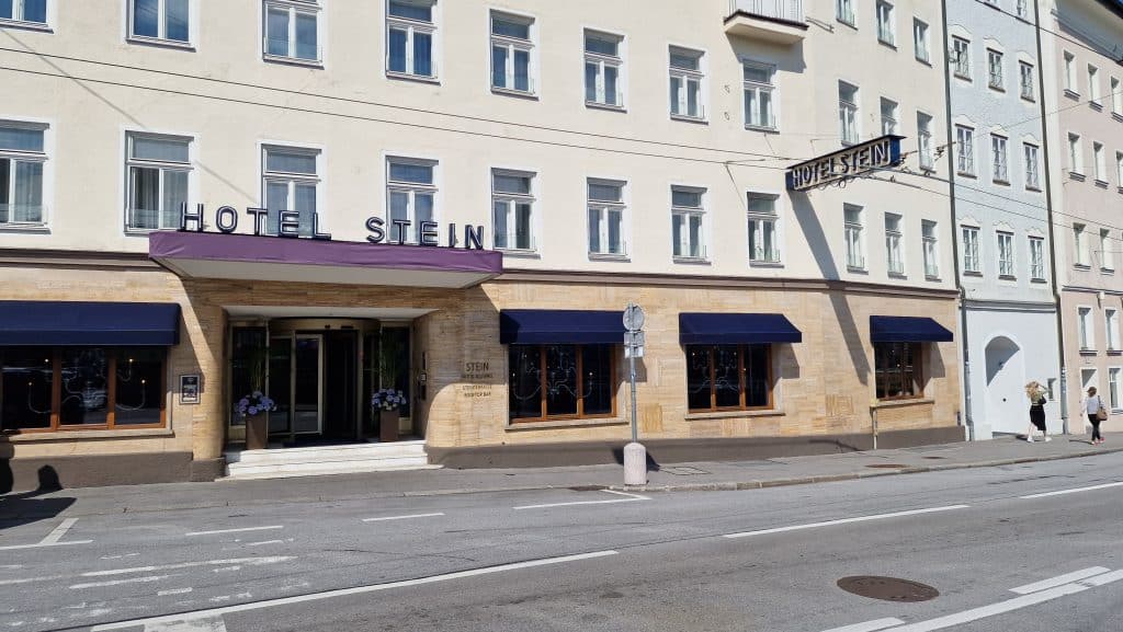 Hotel Stein Salzburg Eingang