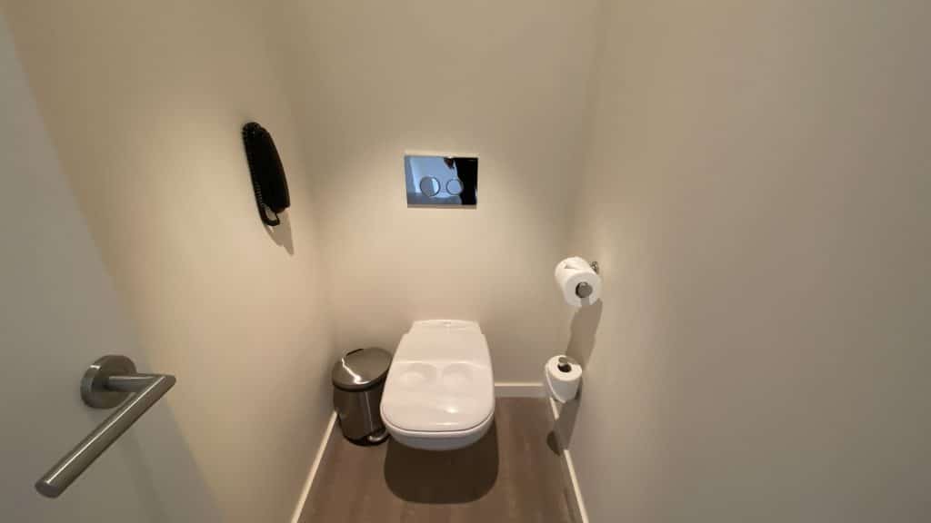 ME Ibiza Toilette 2