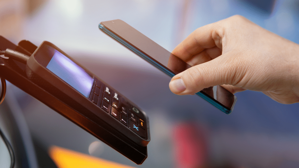 Visa Secure wird auch beim mobilen Bezahlen angewendet